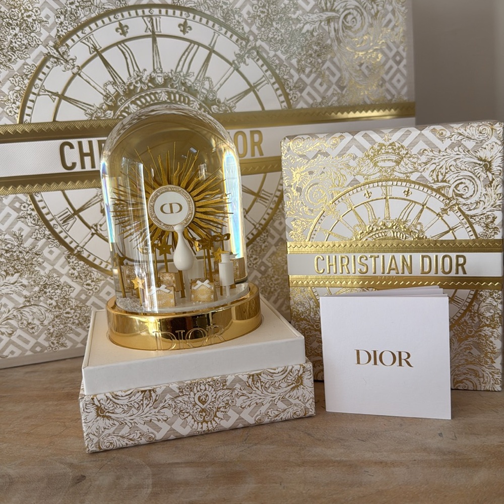 New 2024 Christian Dior Snow Globe